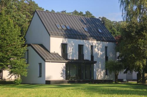 Tirgu Lapus House | Sam's - Forest & Spring