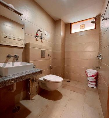 Roorkee Hotel | Samikaran Lodge