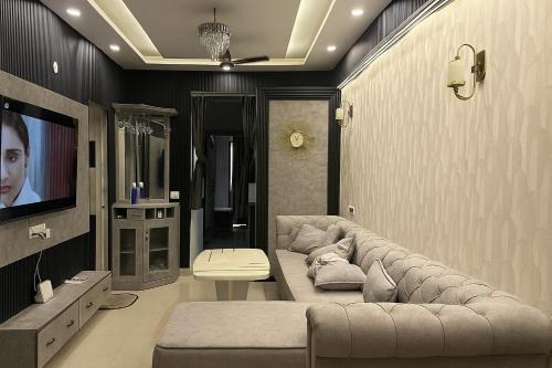 Karnal Apartment | Sams Luxe Homestay