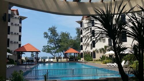 Balok Resort | Samsuria Beach Resort & Residence