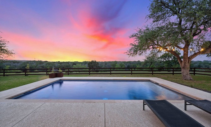 Liberty Hill House | San Gabriel Sangria Views Pool River on 2 Acres