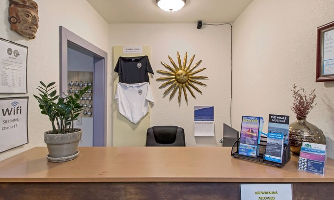 Friday Harbor Hostel | San Juan Island Hostel