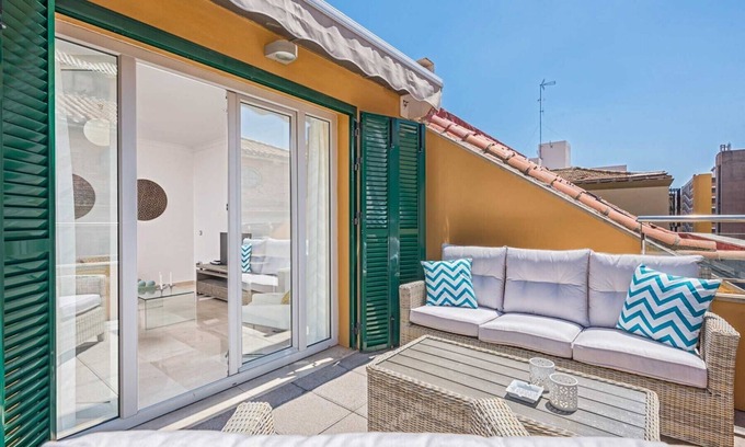 Ensanche Centro Apartment | San Lorenzo