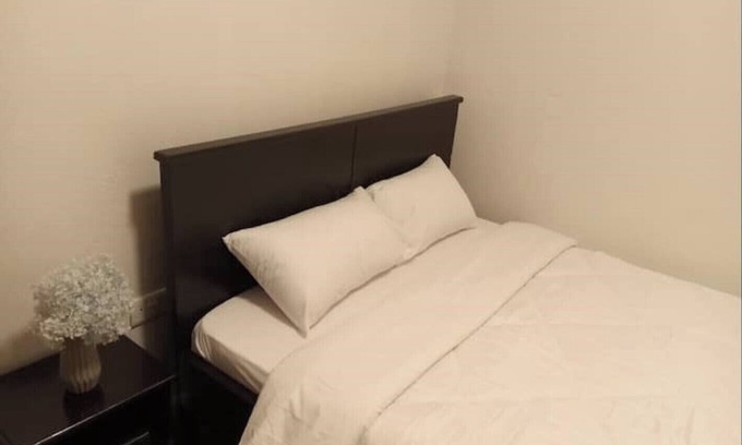 Entebbe Apartment | Sandalwood 3- 8min to airport, centrally located