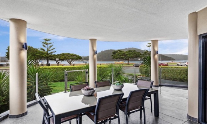 Ettalong Beach Apartment | SANDBAR - WATERFRONT ETTALONG BEACH