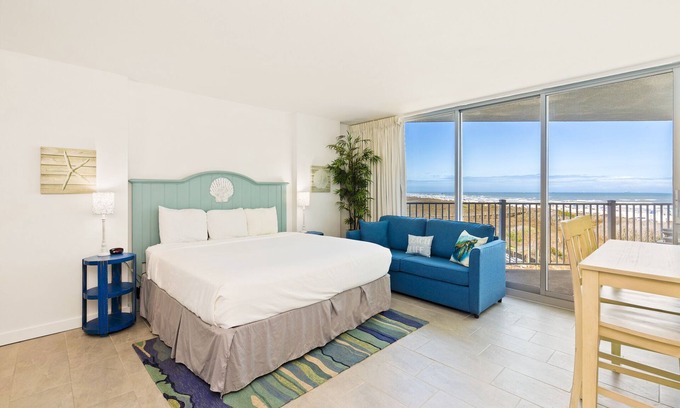 Port Aransas Condo | Sandcastle Condominiums Unit 302