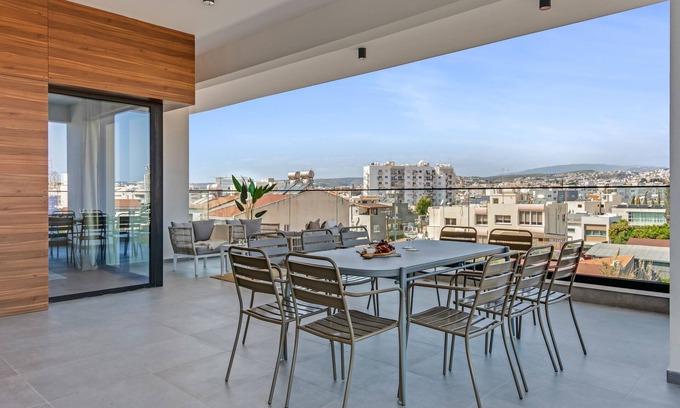 Limassol Apartment | Sanders Crystal 2 - Top 3-Bdr with Shared Pool