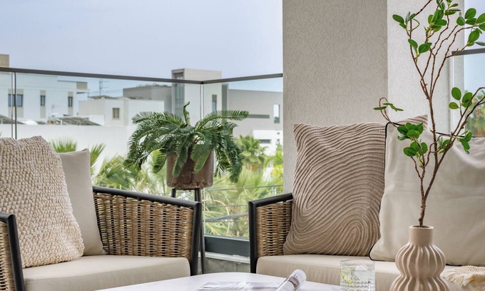 Agios Athanasios Apartment | Sanders Evolution 2 - Cozy 2-Bdr Apt with Balcony