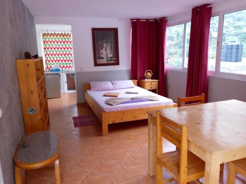 Paul Hotel | SANDRO Paul Residenciel