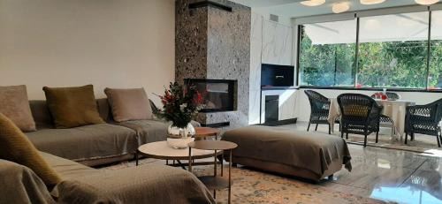 Palaia Epidavros Apartment | Sandy's Superior Suite