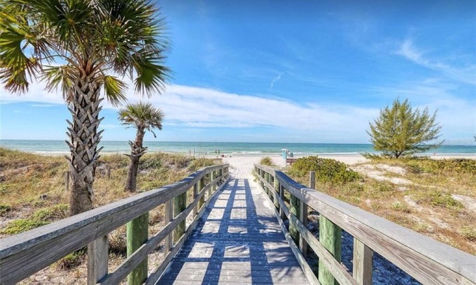 Indian Shores House | SandyToes & WaterViews Steps to the BEACH! 10 AM CHECKIN