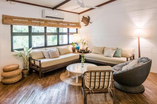 Olongapo House | SANGLEY Nest Eco Home with Self-Service Breakfast - Big Garden, Monkeys, Pet Friendly with a Fee