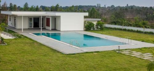 Nelamangala Hotel | Sankalpa Farms