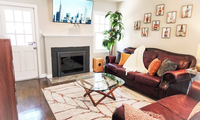 The Villas House | Santana Row 2BR | Modern Comfort in Silicon Valley