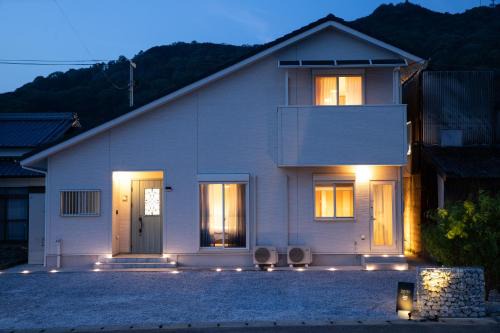 Nagawa Villa | sante 4073 STAY & SAUNA HAKATA ISLAND #1 AROZU