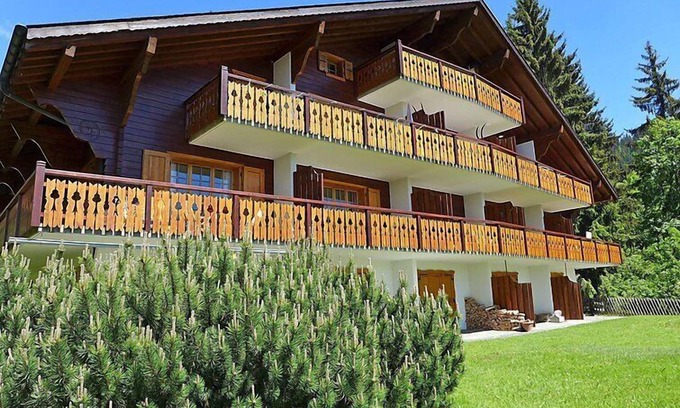 Villars-sur-Ollon Apartment | Sapin Bleu 6 by Interhome