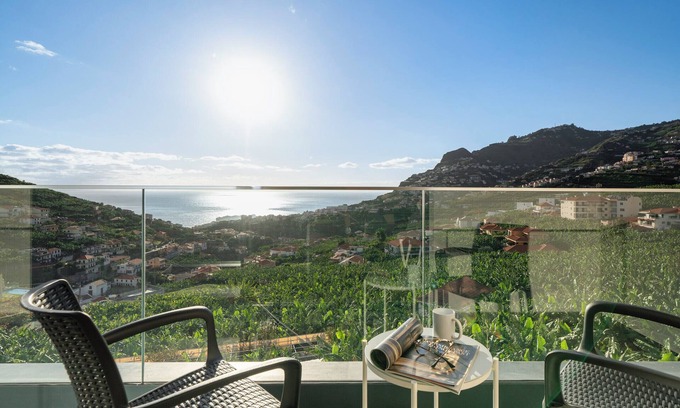 Camara de Lobos Apartment | Saraiva Hills - With sea views in Câmara de Lobos