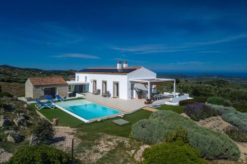 Aglientu Villa | Sardegna è - Stazzu di l'Incantu con piscina
