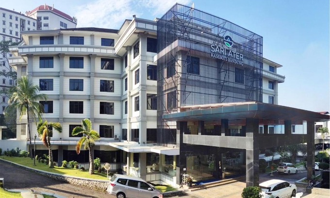 Bandung Hotel | Sari Ater Kamboti Hotel Bandung