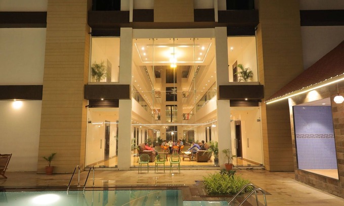 Somnath Hotel | Sarovar Portico Somnath