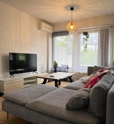 Jyvaskyla Apartment | Saunallinen kolmio kahdella autopaikalla