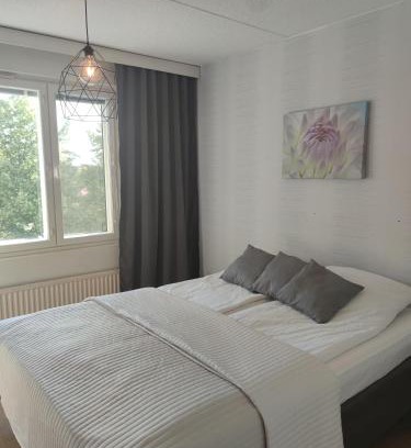Hameenlinna Apartment | Saunallinen tilava kaksio keskustan ja rautatieaseman tuntumassa