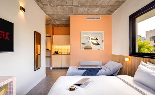 Tel Aviv City Center Hotel | Savanna - by Loginn Tel-Avivian hotels
