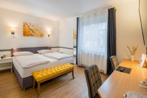 Vechta Hotel | Schäfers Hotel, Self-Check-in, Cafe und Bäcker am Hotel