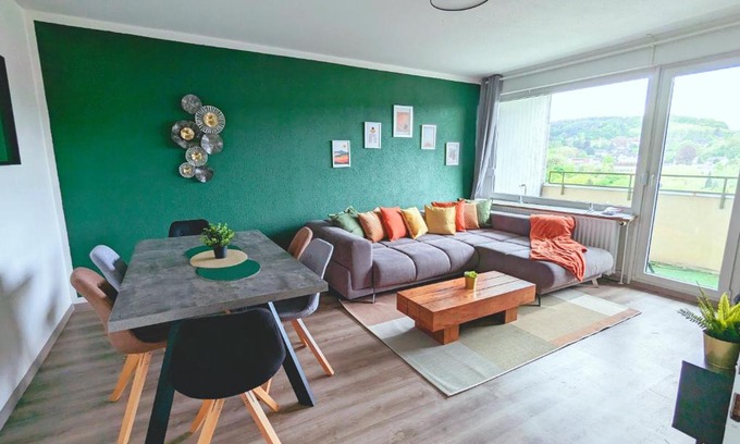 Hagen-Hohenlimburg Apartment | Schöne Wohnung mit Balkon/Parkplatz/Aufzug