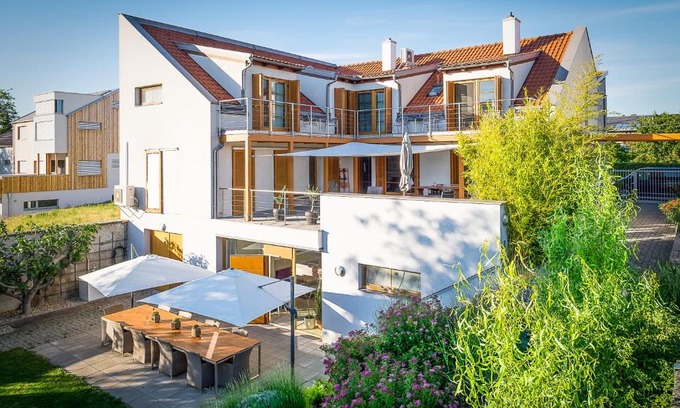 Weiden am See House | SCHEIBER Wein & Gästehaus