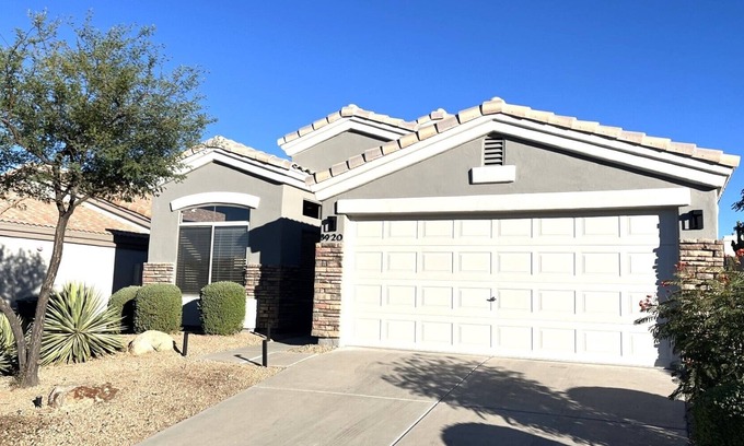 Desert Village House | Scottsdale 2 BR/2 Bath full house/private lot -Monthly Rentals