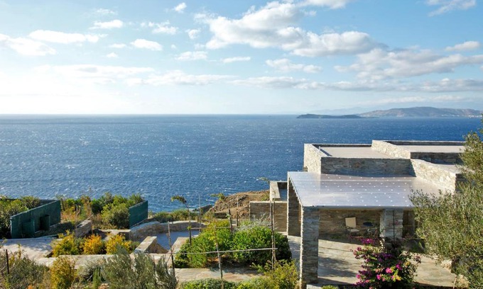 Batsi Villa | Sea Bird