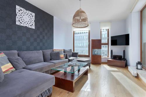 Srodmiescie Apartment | Sea Towers Apartament z Widokiem na Morze, 3 Sypialnie i 2 Balkony by Noclegi Renters