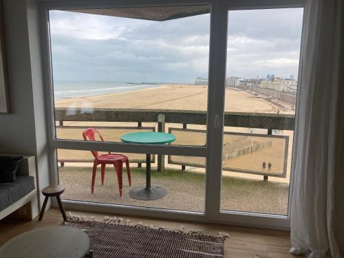 Ostend City Centre Apartment | Sea view Aldis