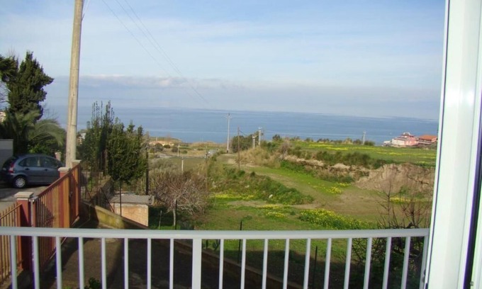San Leo Apartment | Sea View Apartment in Briatico - 2 min from the beach