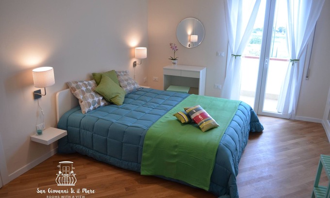 Marsala Apartment | Sea View Apartment in the Center of Marsala- Sea View- free WIFI- FreeParking