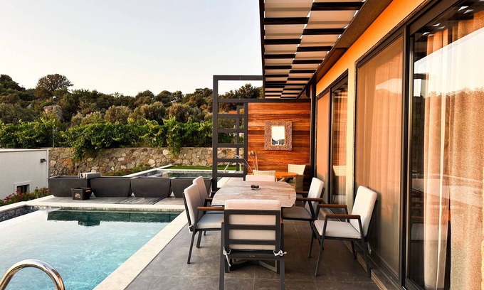 Yalikavak Villa | Sea-View Private Pool Villas in Historic Geriş Village