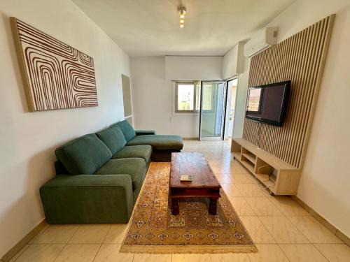 Neapolis Apartment | Seafront central 1 bedroom flat