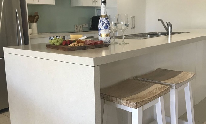 Port Hughes House | 🏖Seaglass Port Hughes 🐾Dog Friendly Holiday House🐾 - Dogs Are Family❤️