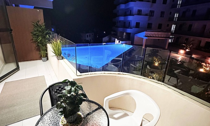 Flic-en-Flac Apartment | Seascape Balcony, Sea View apartment in Flic en Flac