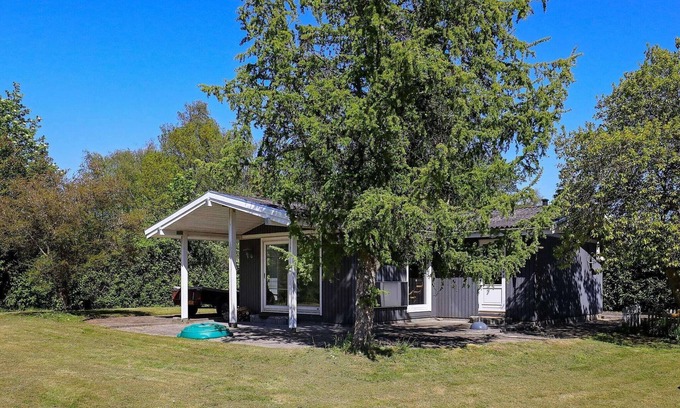 Tranekaer House | Seaside Haven in Stoense-By Traum