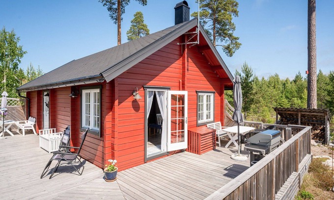 Axmar Ski Chalet | Seaside holiday home in Axmar north of Gävle | SE20003