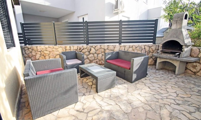 Vinjerac House | Seaside holiday house Vinjerac, Zadar (K-21841)