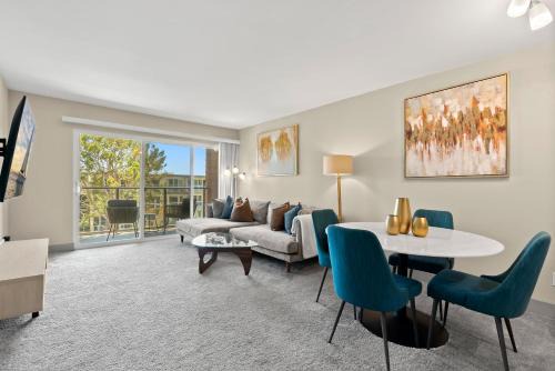 Marina del Rey Apartment | Seaside Serenity 1BR by the boats Marina Del Rey