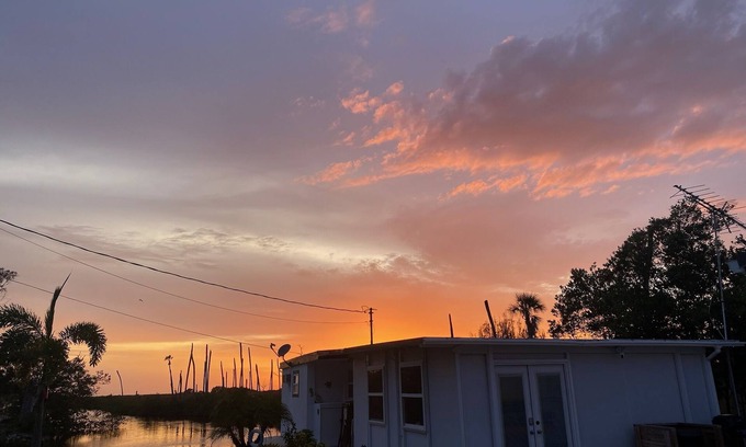 Spring Hill House | Seaside Sunsets, Our Oceanfront Home In Aripeka