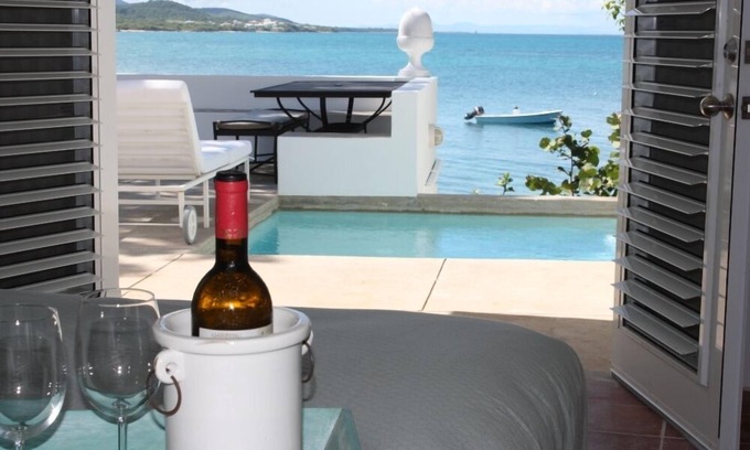 Isabel II House | Seaside Vieques: 2 Bedroom Beach House Directly on Ocean, with Private Pool