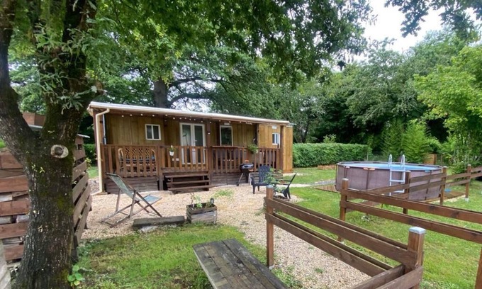 Saint-Geours-de-Maremne Ski Chalet | Seasonal rental "Farm Lodge