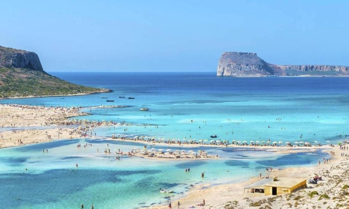 Ravdoucha House | Seaview Studio, 3 Pers Panoramic Seaview in Beautiful Setting, West From Chania
