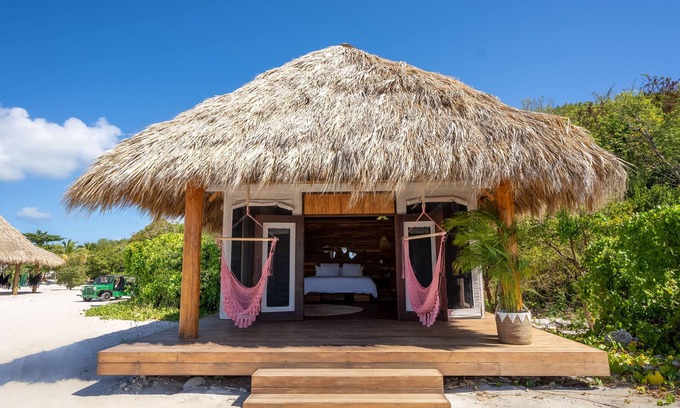 East End Villa | Secluded Beachfront Teepee Villa w/Ocean Views