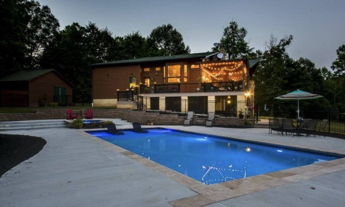 Catalpa Cabin | Secluded log cabin home located on 13 acres with salt water pool & jacuzzi.